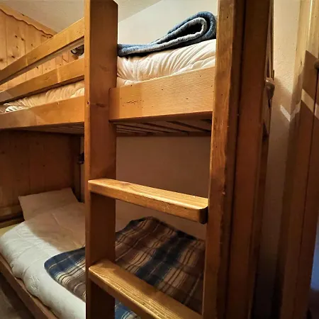 Cosy 4 Pers. Aux Menuires, Proche Pistes Et Services - Fr-1-452-116 *